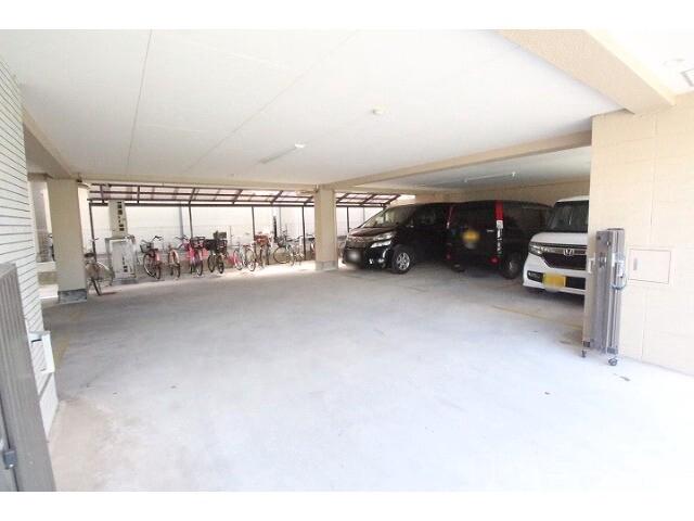 3/8 駐車場