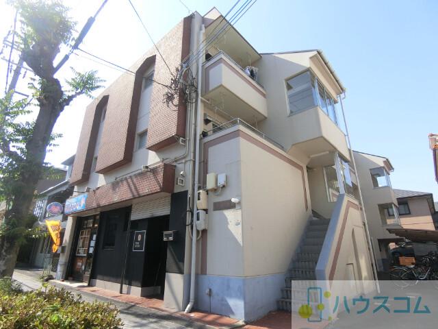 2/8 外観