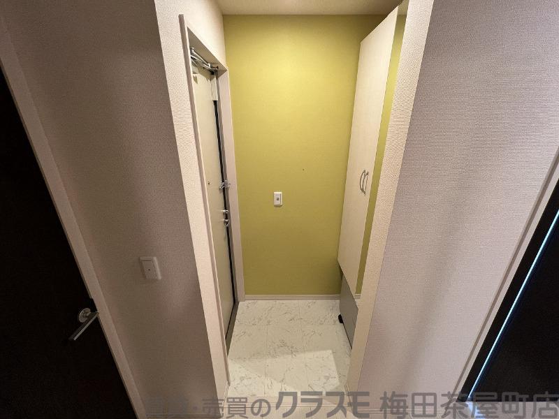 14/30 玄関