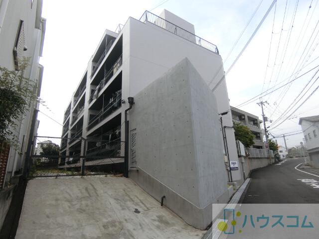 2/30 外観