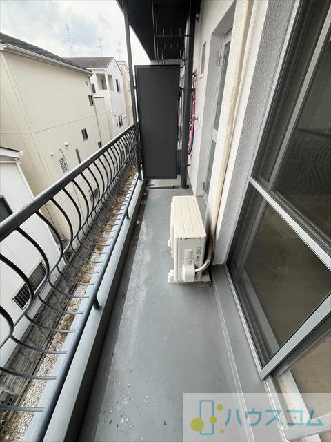 20/30 バルコニー