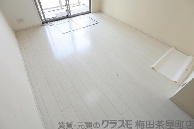 15/30 寝室