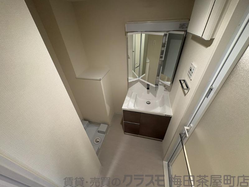 13/30 室内