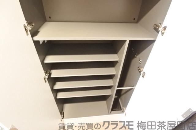 14/30 収納