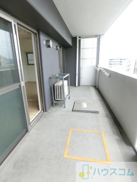 19/30 バルコニー