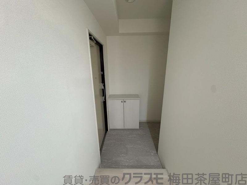 16/30 玄関