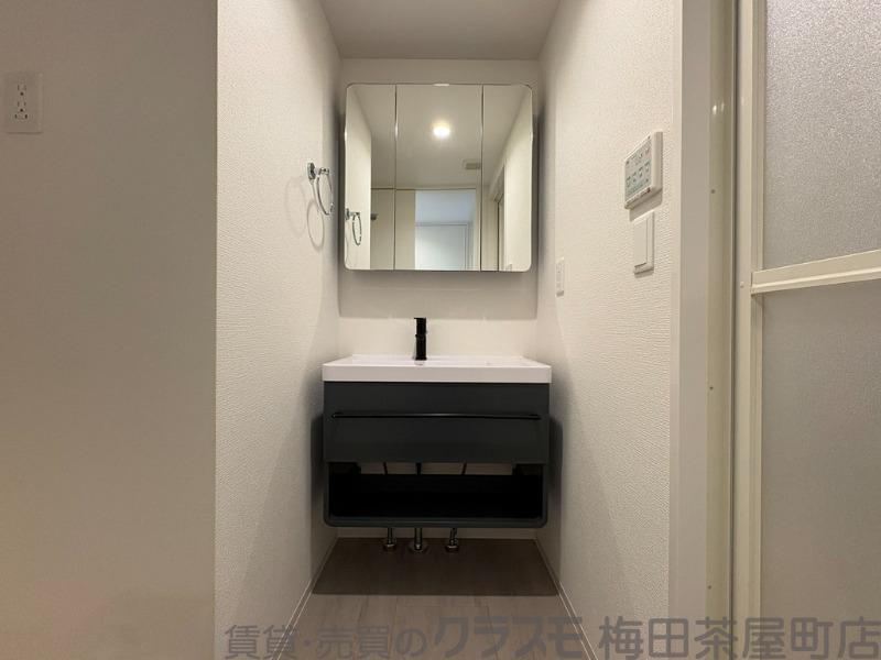 20/30 洗面