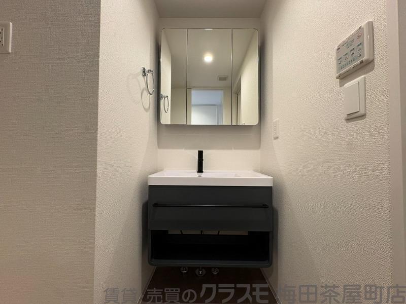 20/30 洗面