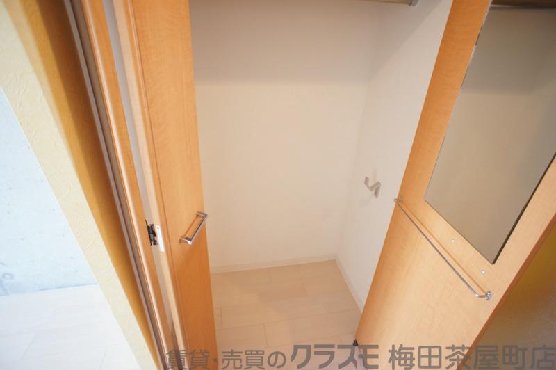 13/30 収納