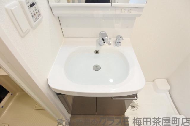 20/30 洗面