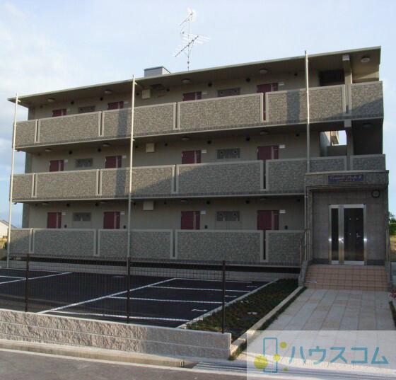 22/29 エントランス