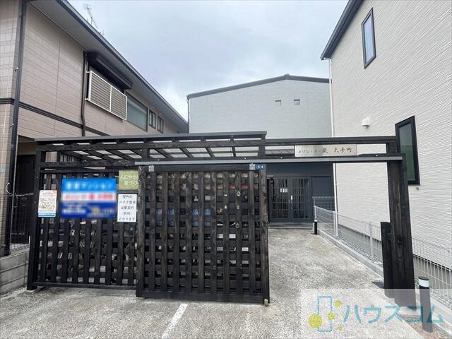 2/30 外観