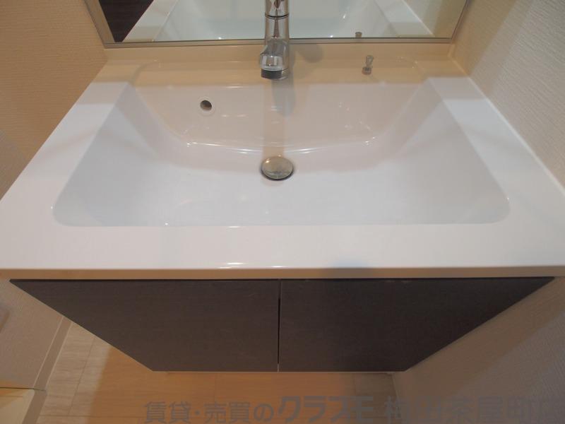 21/30 洗面