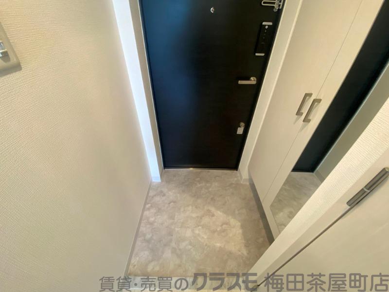 14/30 玄関