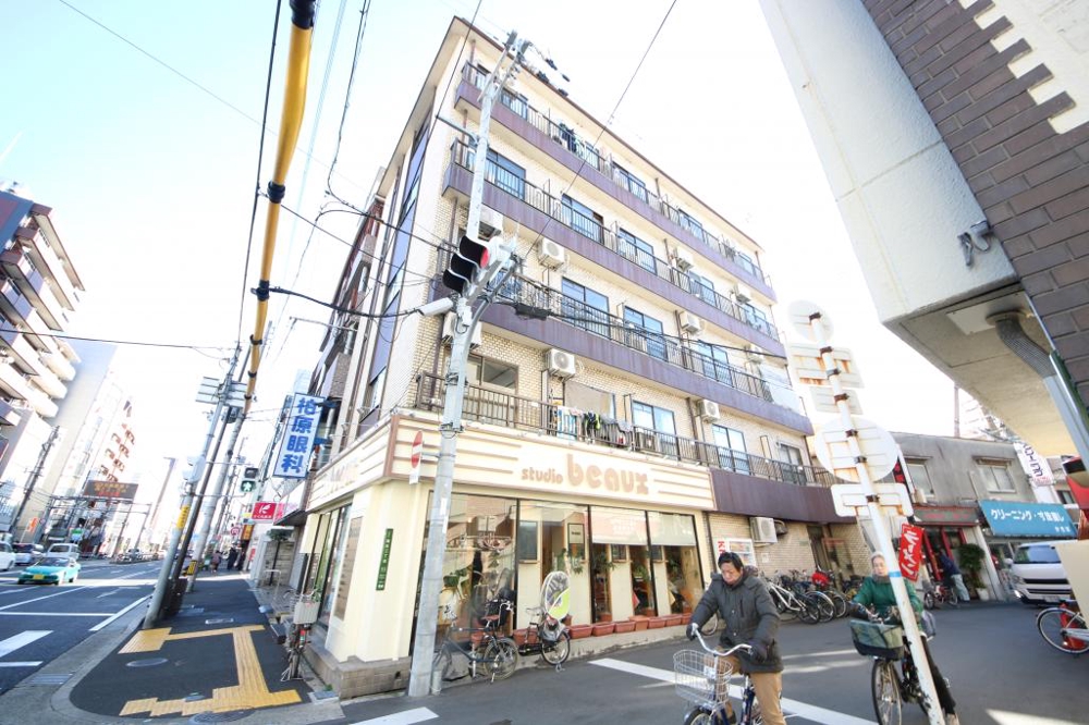 2/30 外観