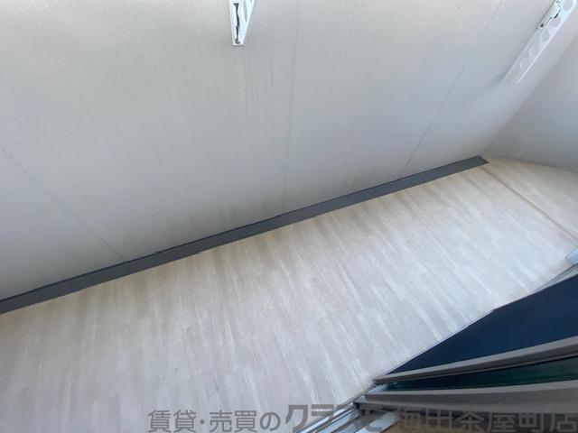23/30 バルコニー
