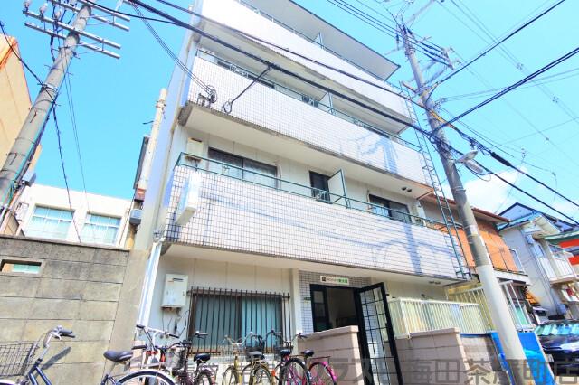 2/30 外観