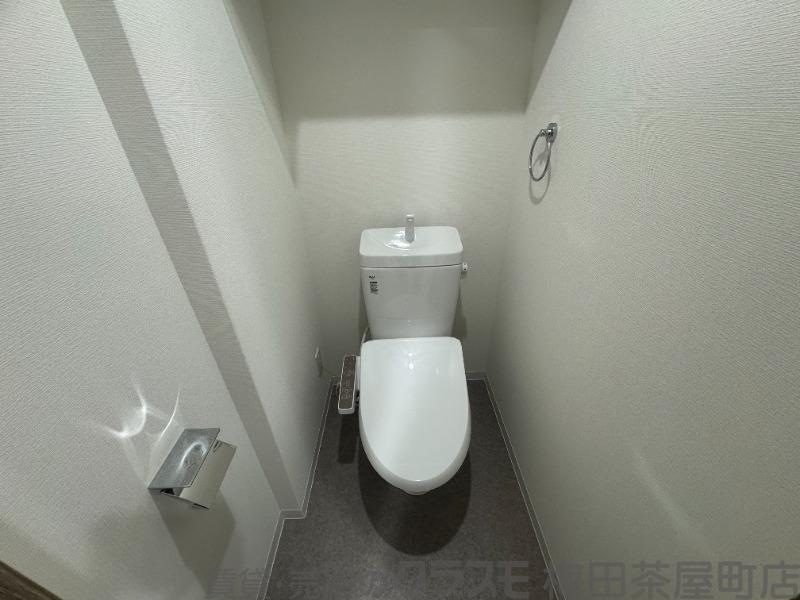 18/30 トイレ