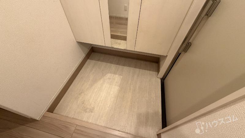 15/30 玄関