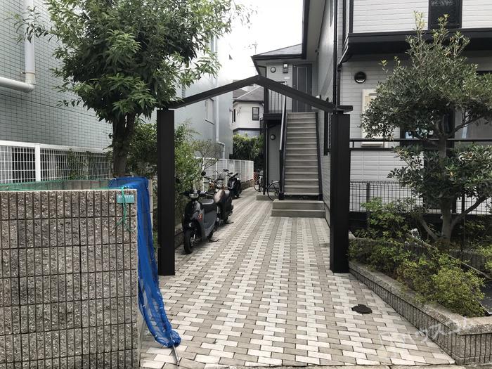2/4 駐車場