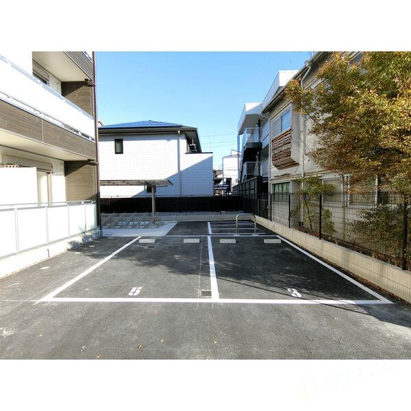 3/8 駐車場