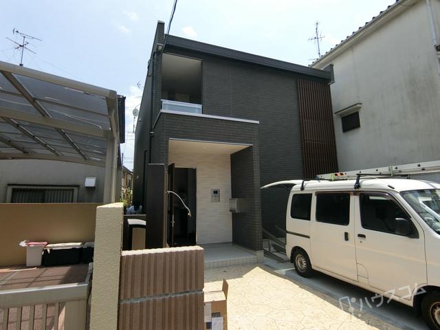 19/20 エントランス
