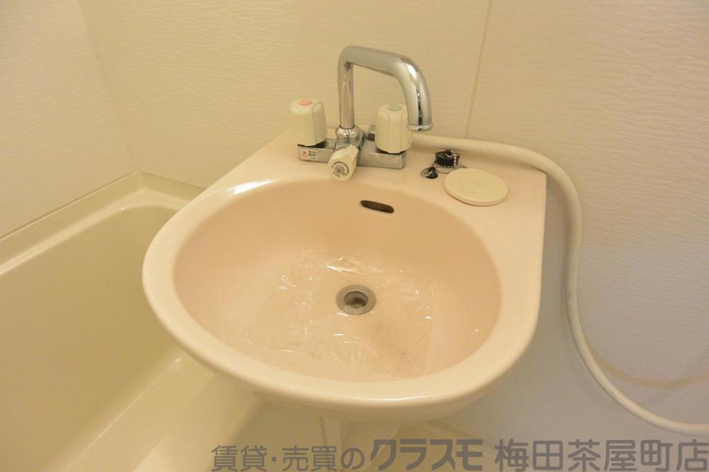 19/30 洗面