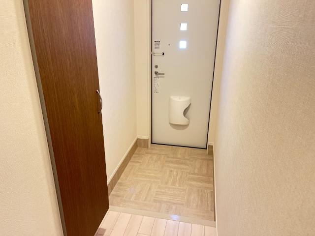 14/30 玄関