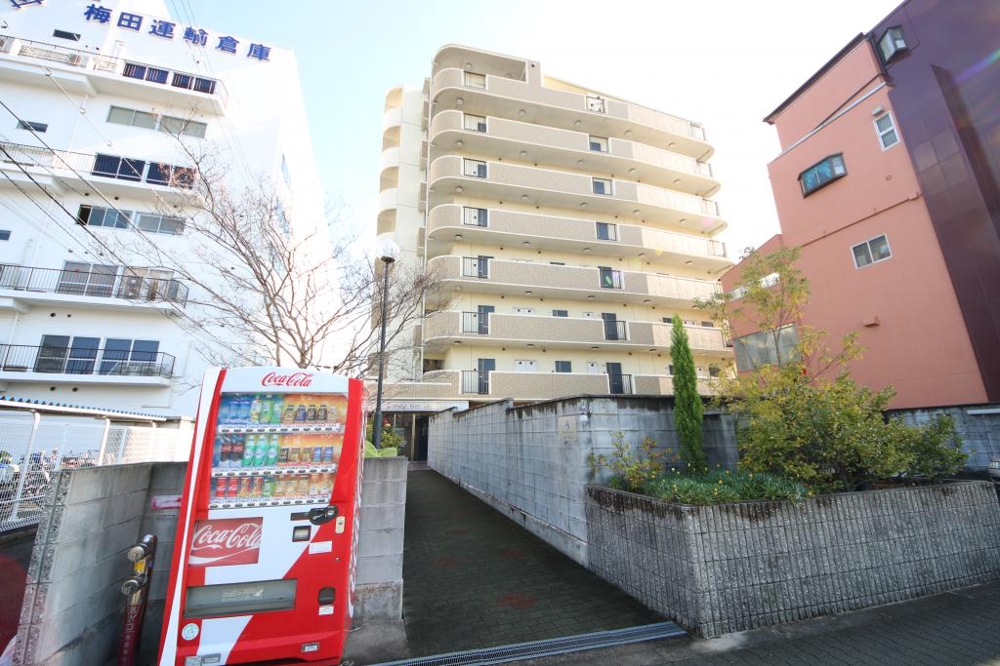 2/30 外観