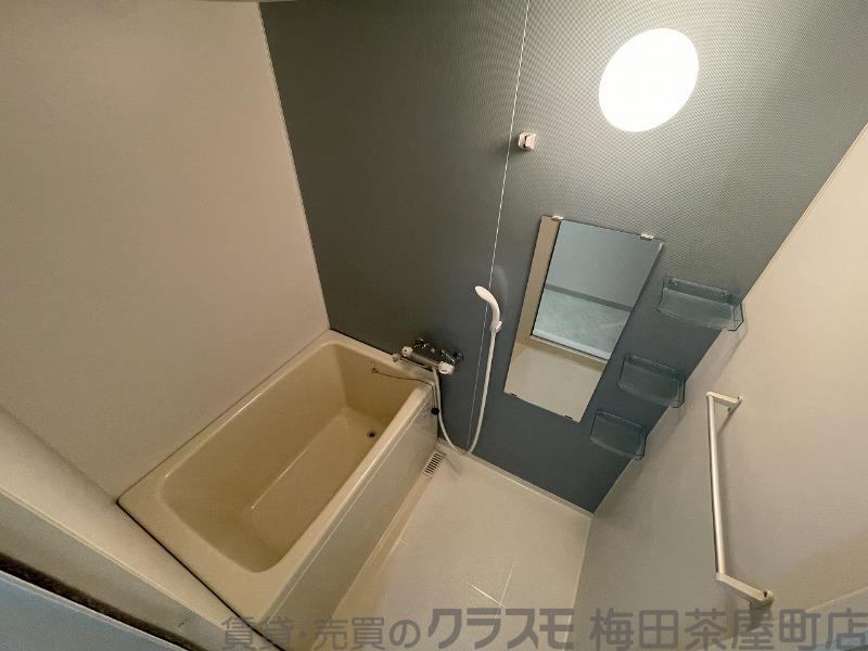 18/30 浴室