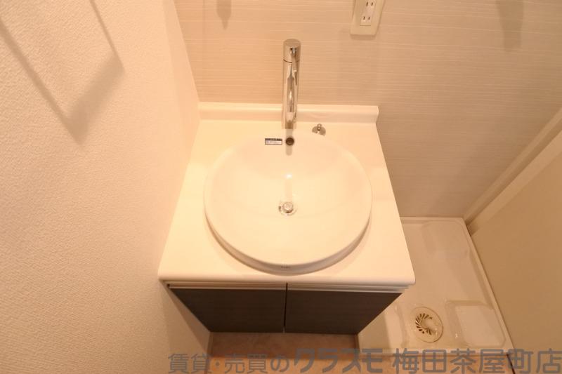 22/30 洗面
