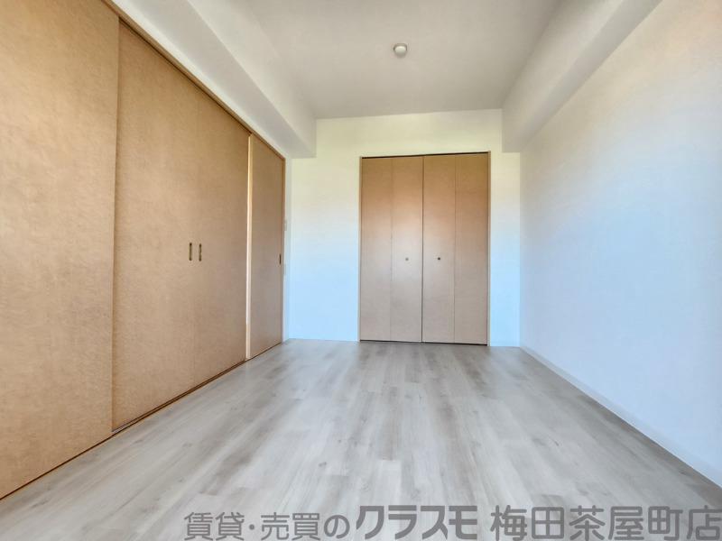 13/30 寝室