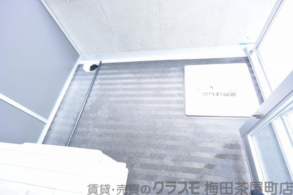 21/30 バルコニー