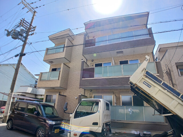 2/30 外観