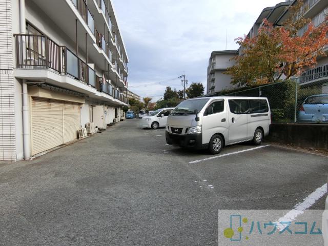 3/7 駐車場