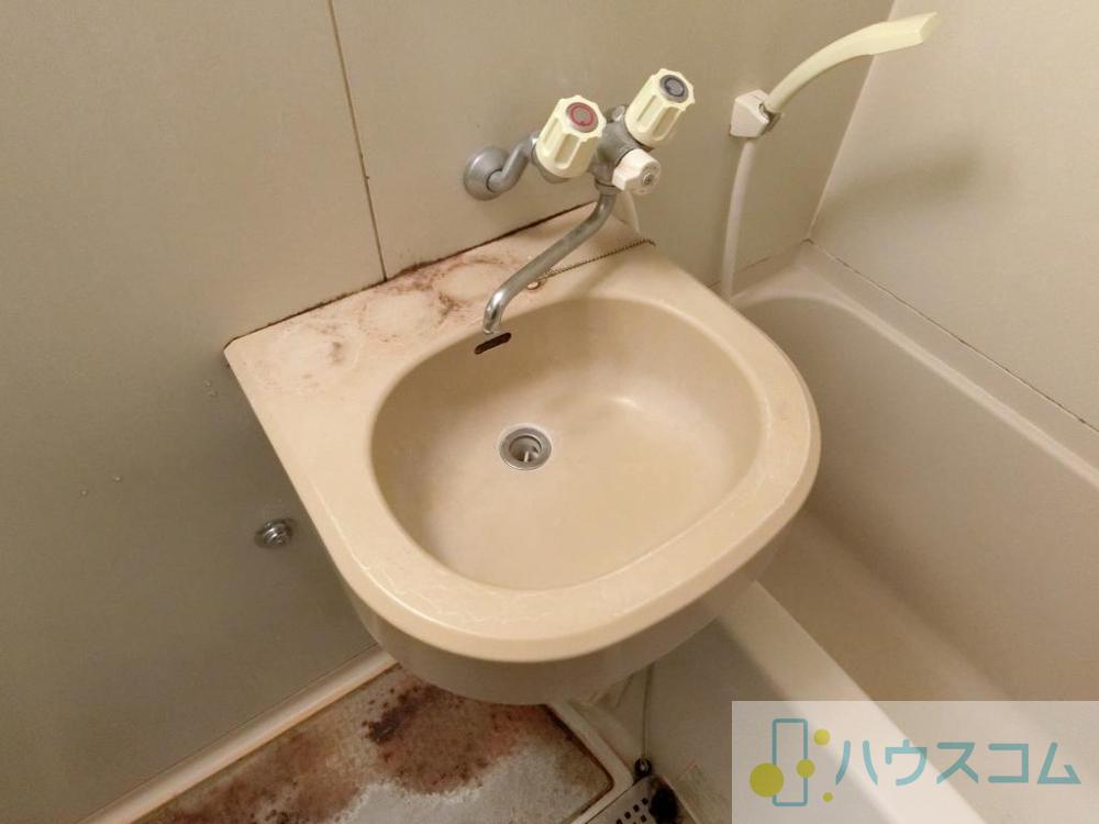 16/30 洗面