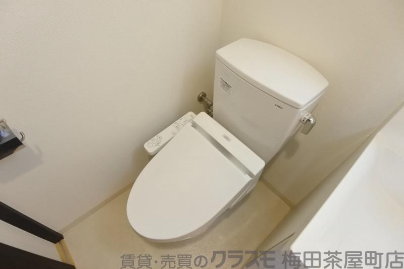 20/30 トイレ