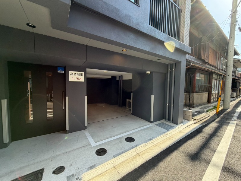 2/3 エントランス