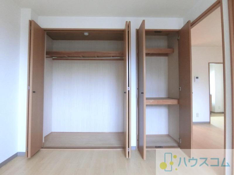 13/30 収納