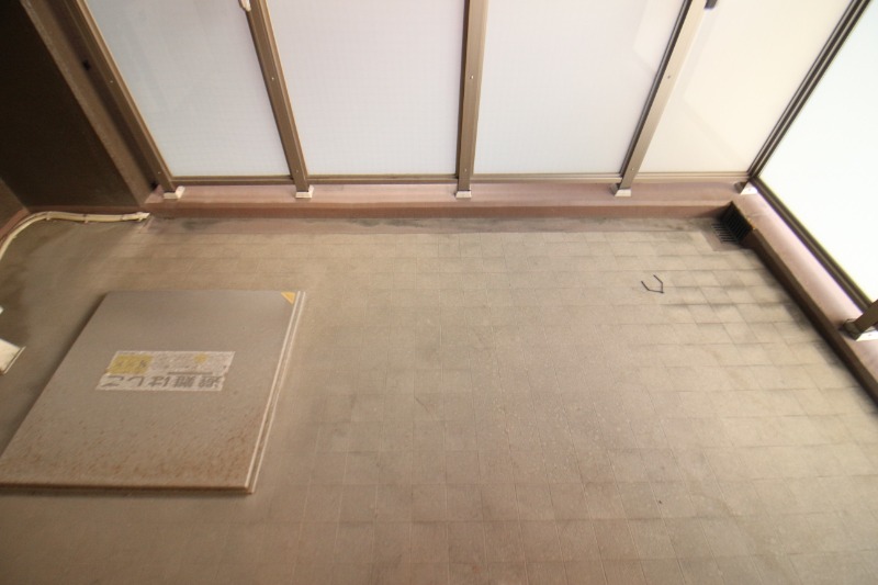 27/30 バルコニー
