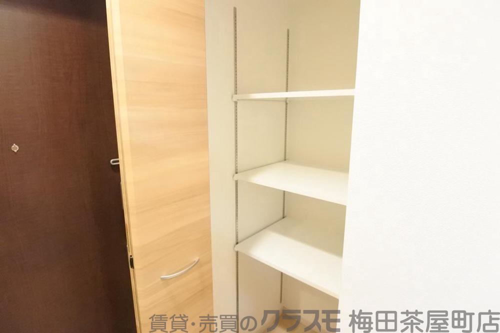 13/30 収納