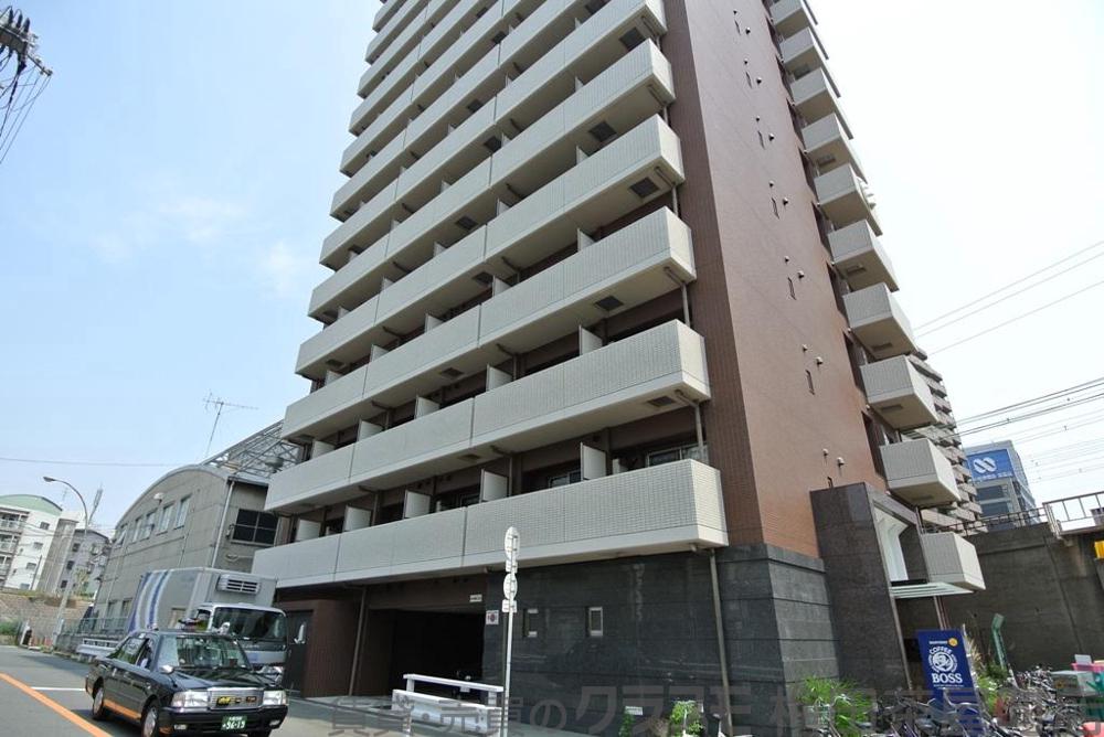 2/30 外観