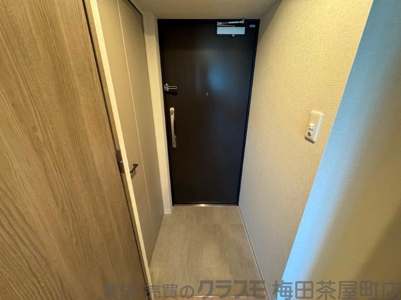 14/30 玄関