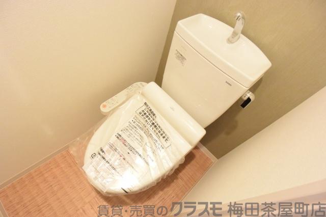 23/30 トイレ