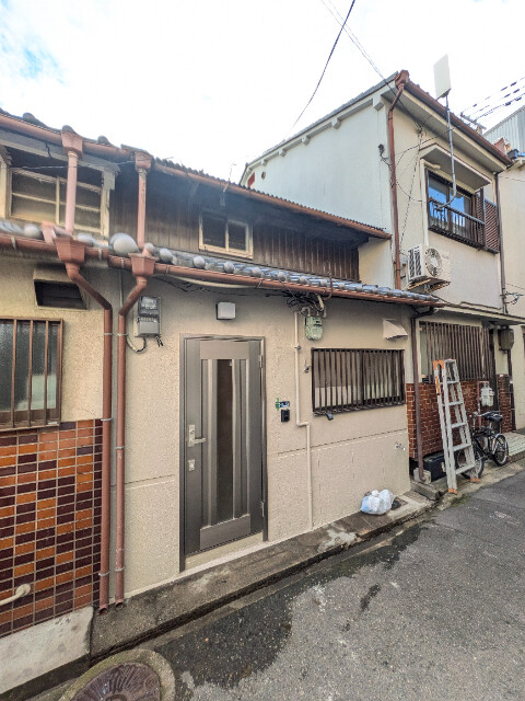 2/30 外観