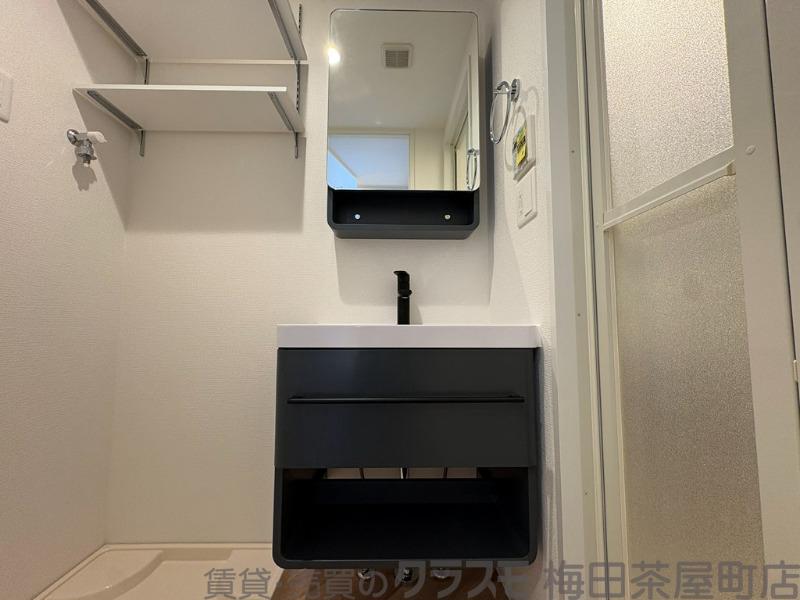 21/30 洗面
