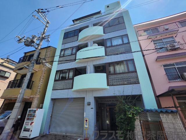 2/30 外観