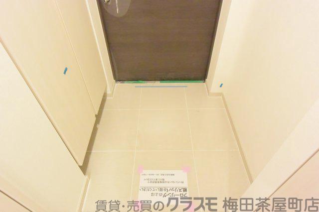 14/30 玄関