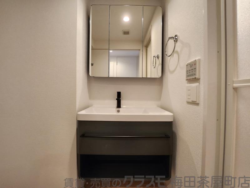 23/30 洗面