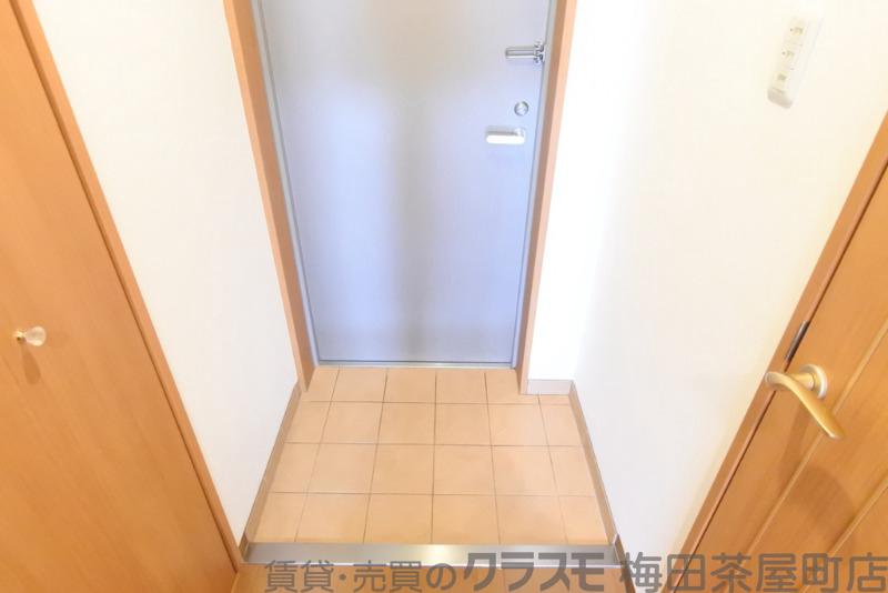 17/30 玄関